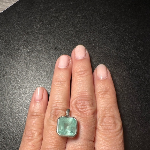 Colombian emerald cut pendant 6 ct - Picture 3 of 5
